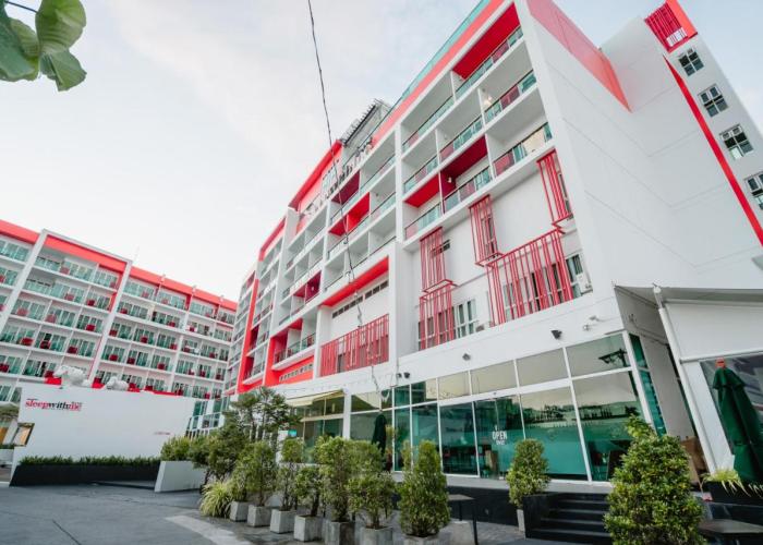 SLEEP WITH ME HOTEL design hotel @ patong (SHA Plus+)