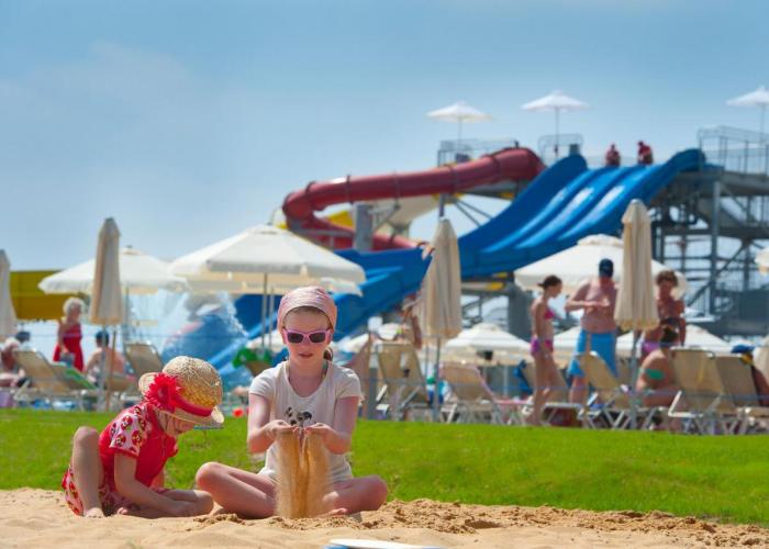 Louis Phaethon Beach