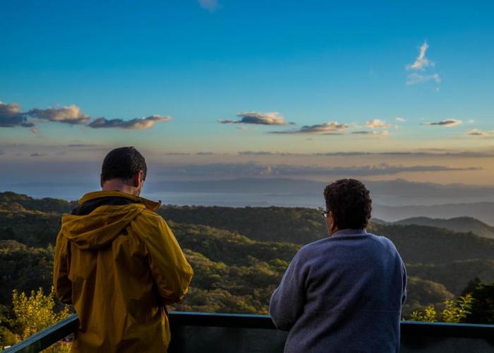 Los Pinos Cabins & Reserve