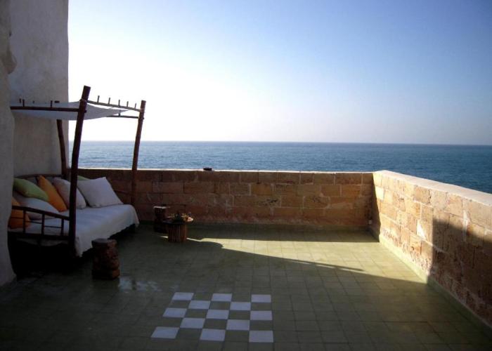 Four Hearts - Acre's Sea Side Suite