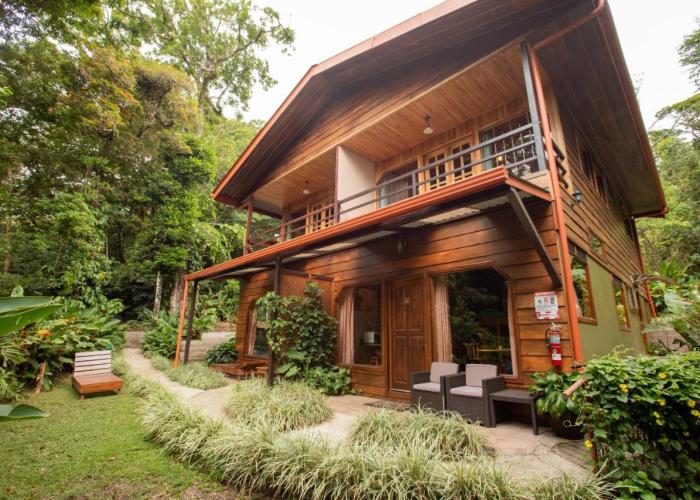 Cala Lodge