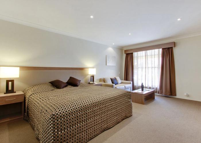 Quality Inn Parkes International