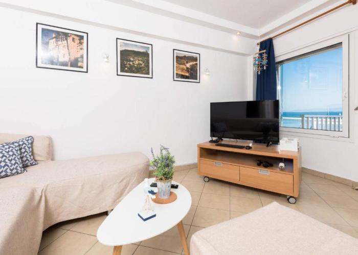 Promenade Sea View Apartment