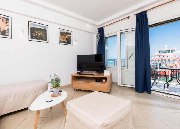 Promenade Sea View Apartment