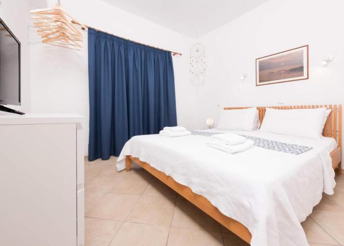 Promenade Sea View Apartment