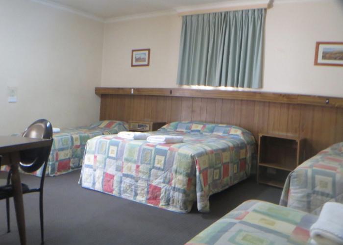 Coachman Hotel Motel
