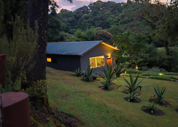 UNFORGETTABLE PLACE,Monteverde Casa Mia near main attractions and town