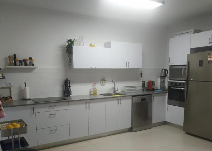 עכו דירה חדשה ליד הים- Akko-brand new apartment