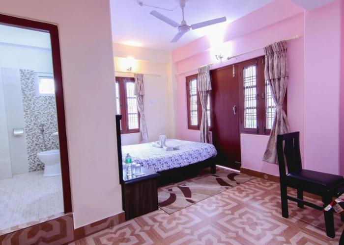 Hotel Middle Path & Spa