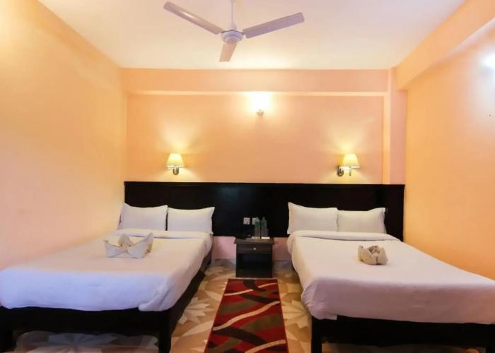 Hotel Middle Path & Spa
