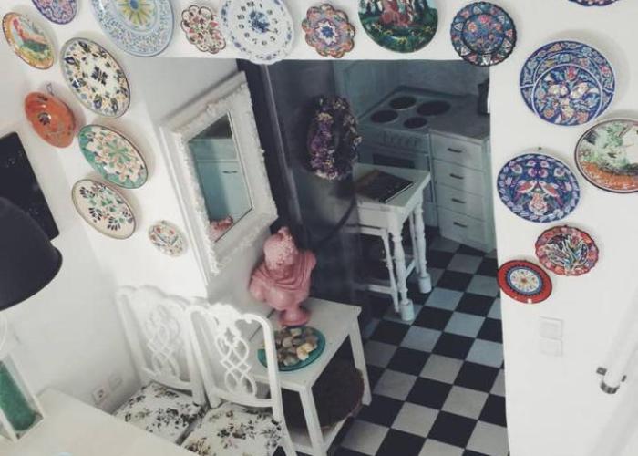 The Oceanographer's Home, A Chora Hideaway