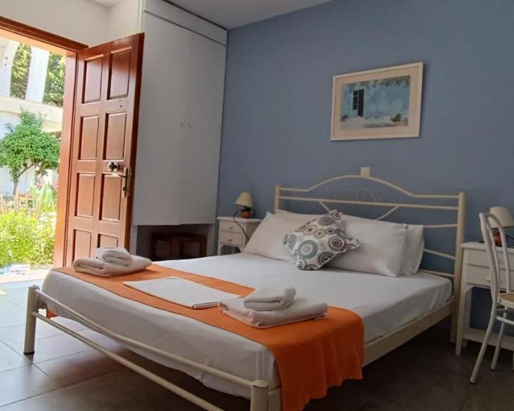 фото Villa Molos