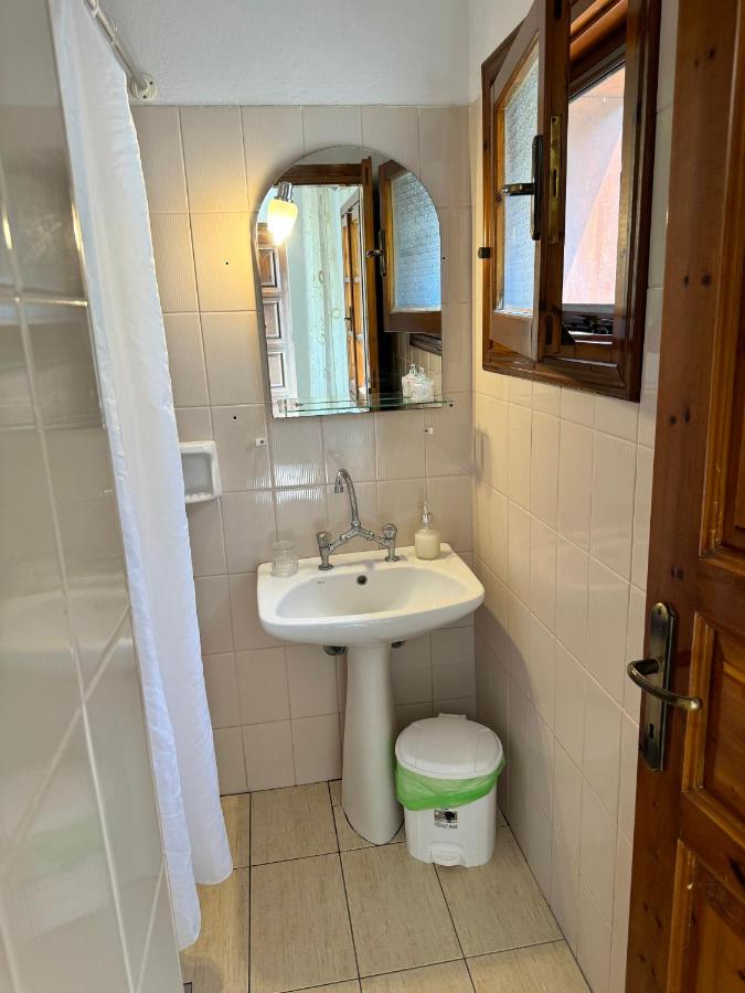 фото Villa Molos