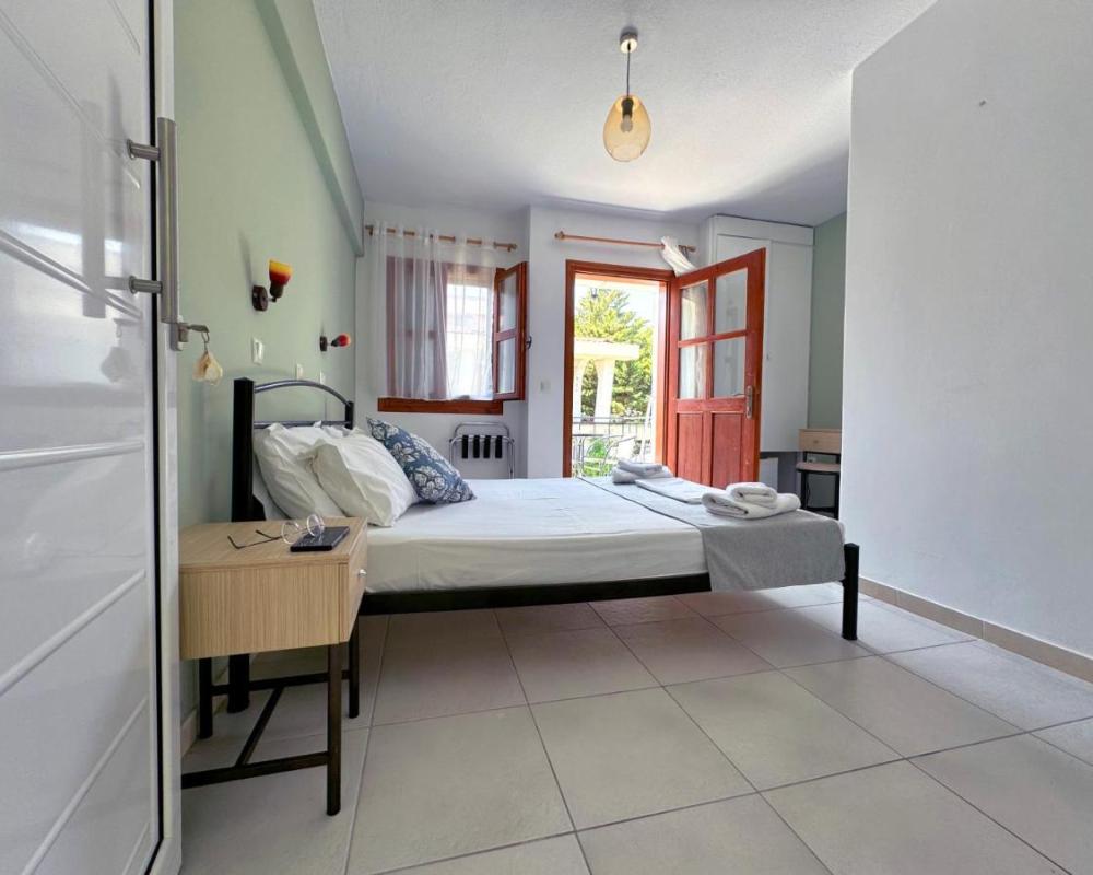фото Villa Molos