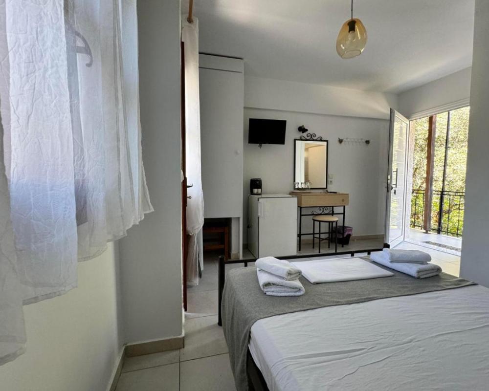 фото Villa Molos
