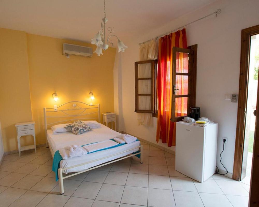 фото Villa Molos