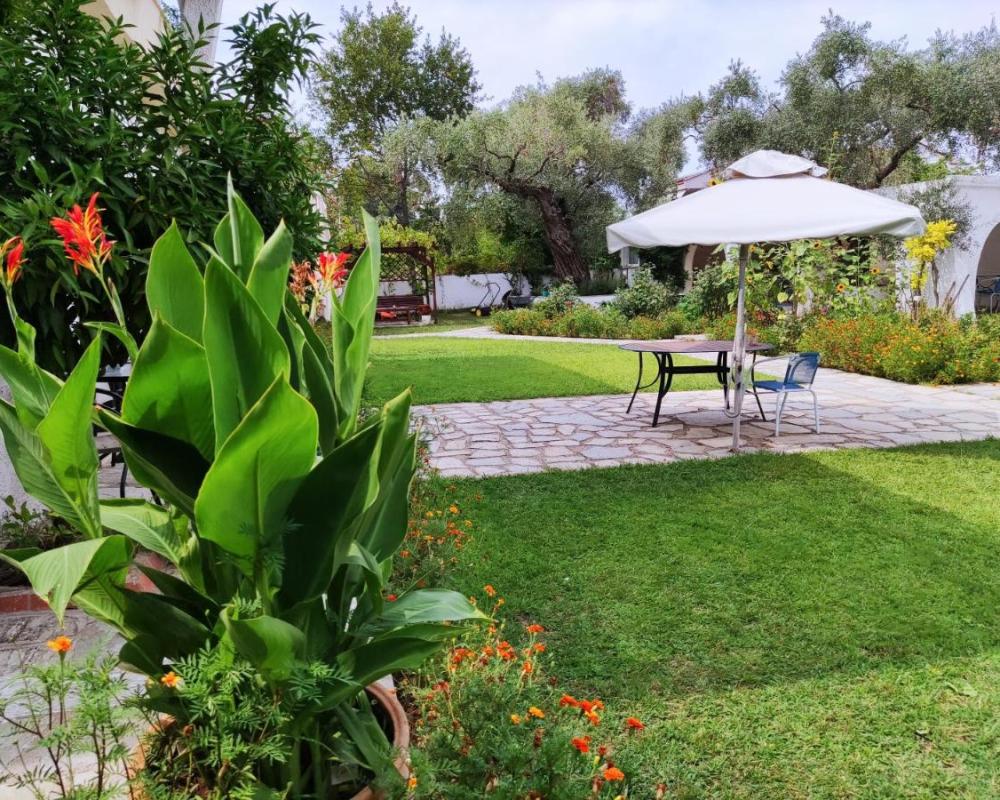 фото Villa Molos