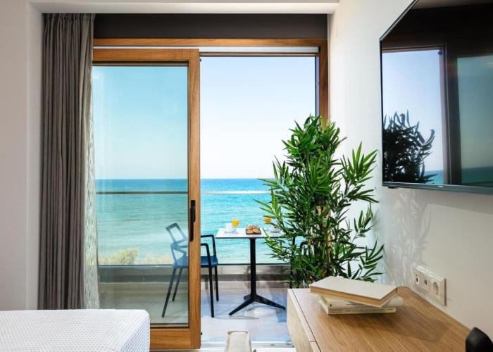 North Coast Seaside Suites