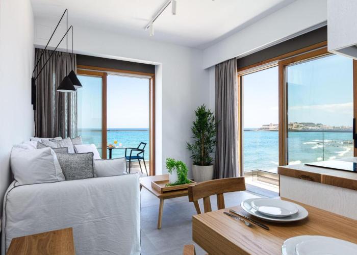 North Coast Seaside Suites