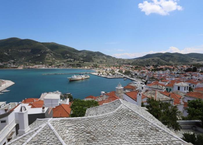 Villea Seaview Apartments