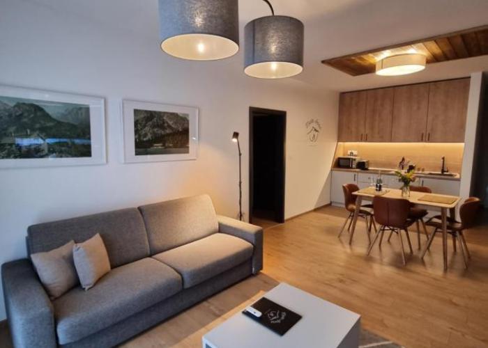 Monte Amnis Apartment