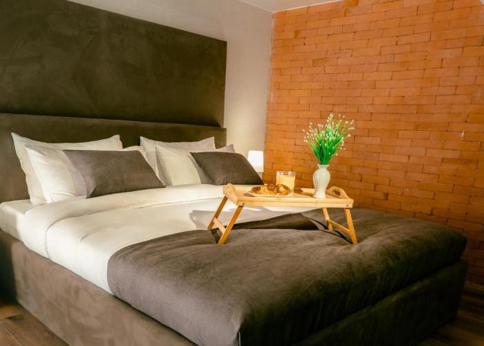 Luxury Duplex Studios - City Center