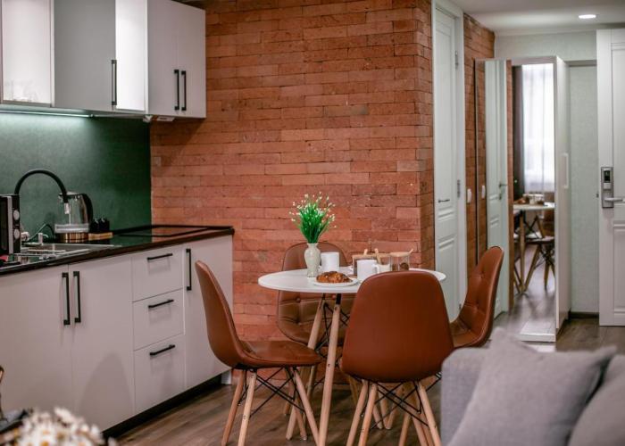 Luxury Duplex Studios - City Center