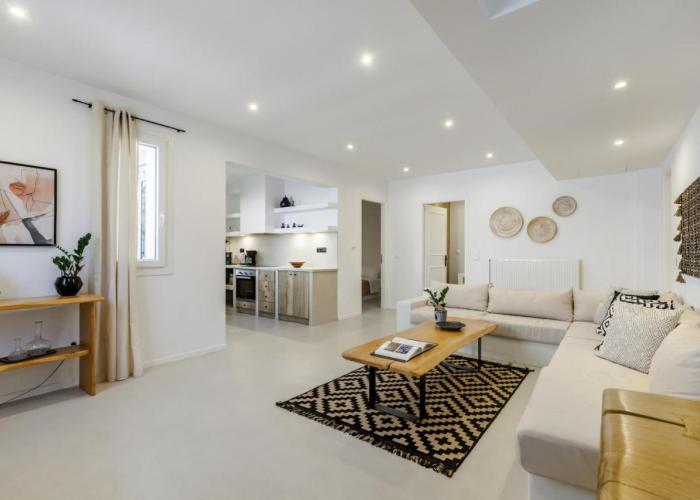 Lito House