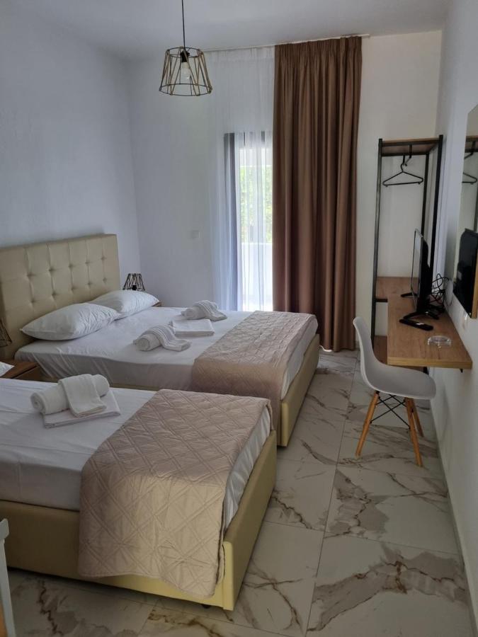 фото MANGO Skiathos