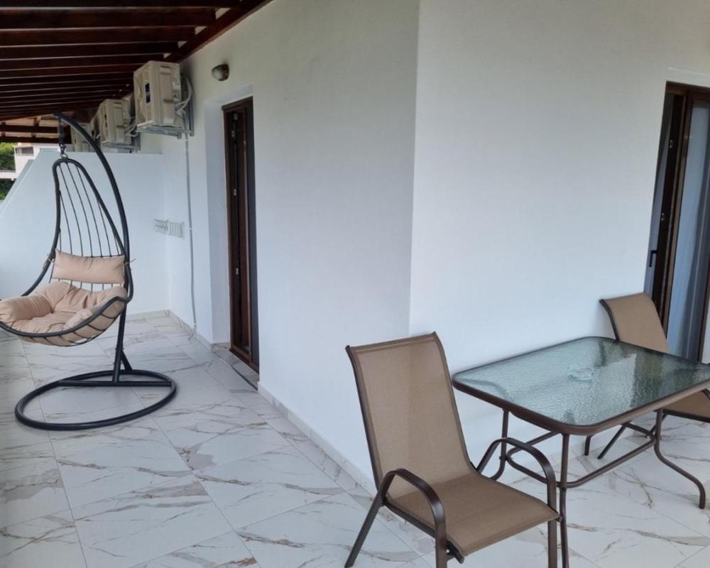 фото MANGO Skiathos