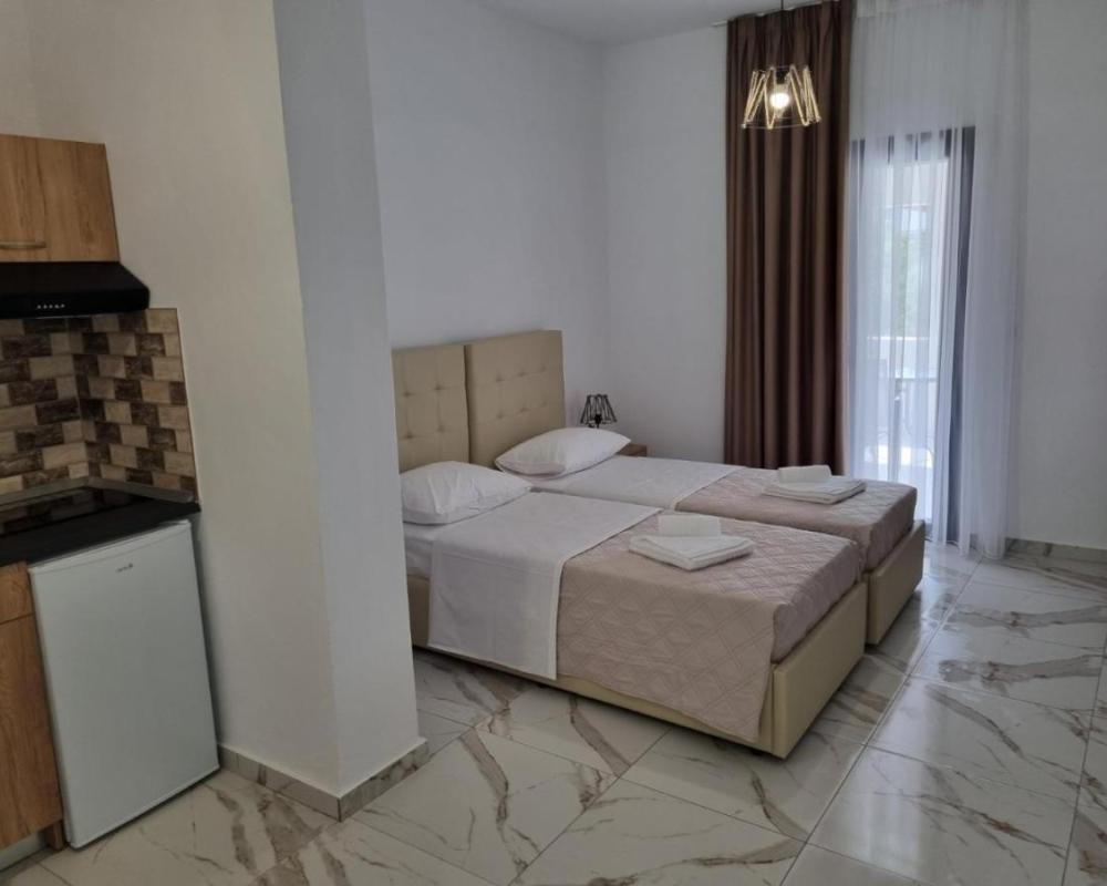 фото MANGO Skiathos