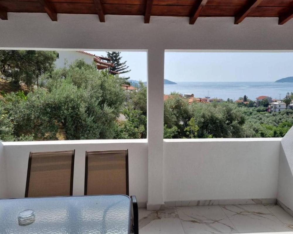 фото MANGO Skiathos
