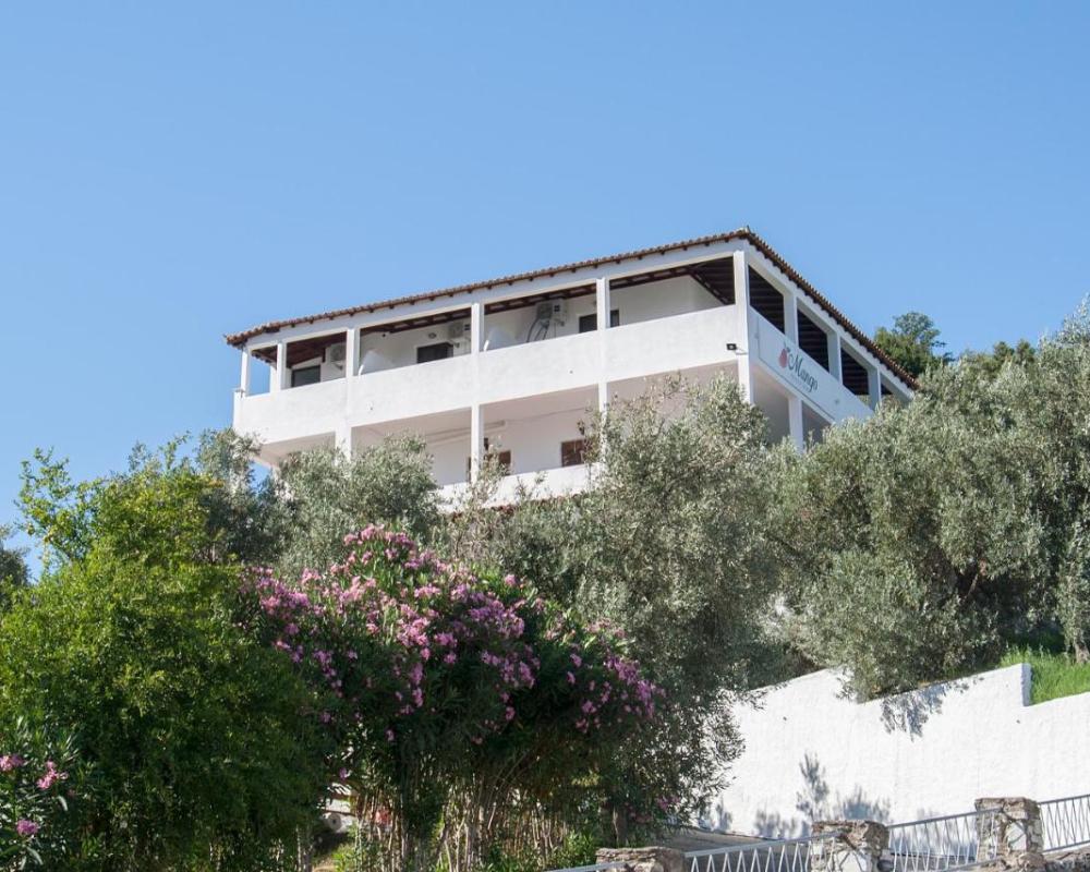 фото MANGO Skiathos