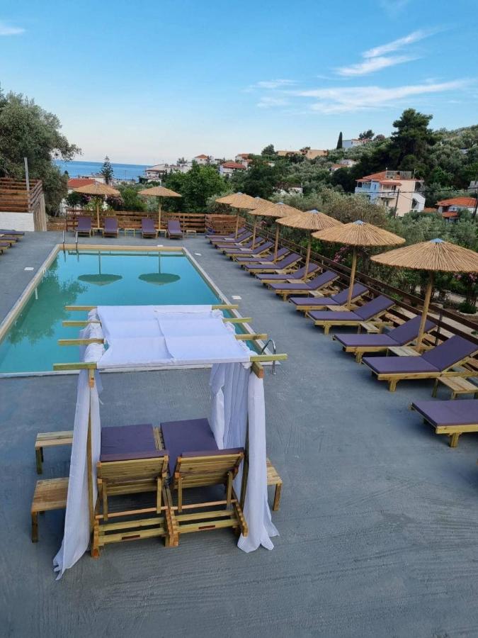 фото MANGO Skiathos