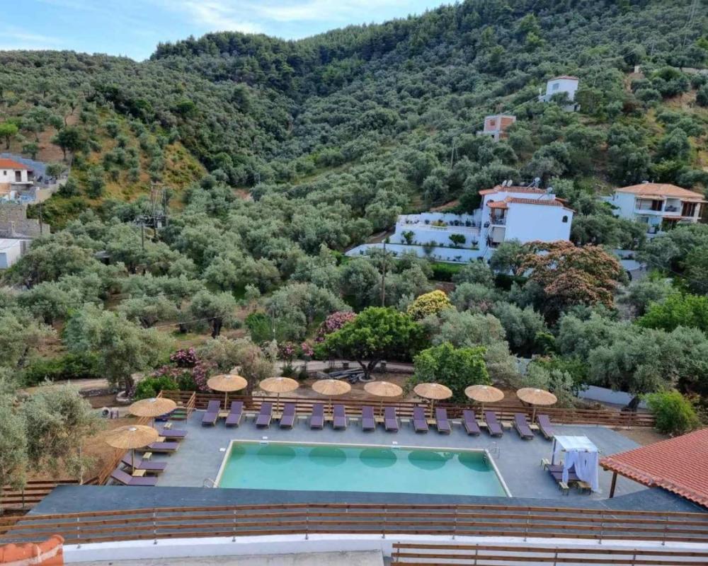 фото MANGO Skiathos
