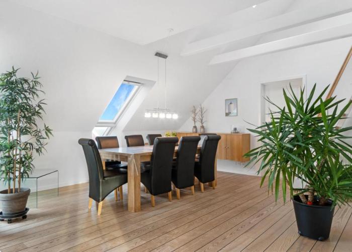 Fantastic holiday apartment in the center of Lkken!