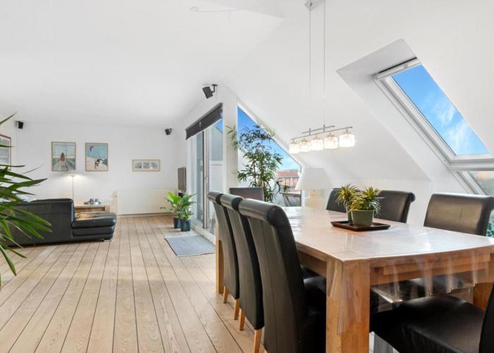 Fantastic holiday apartment in the center of Lkken!