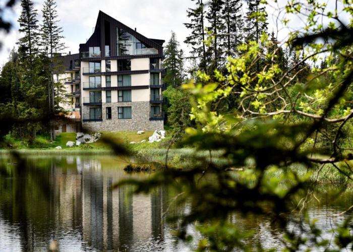 APLEND Lake Resort