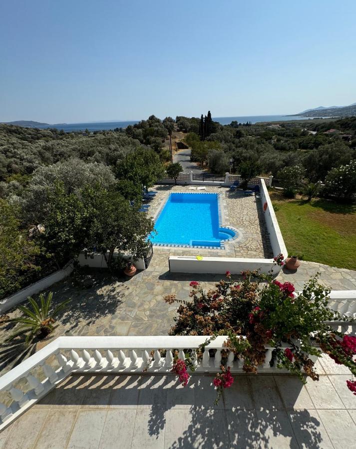 фото Villa Karras