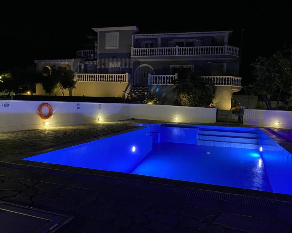 фото Villa Karras