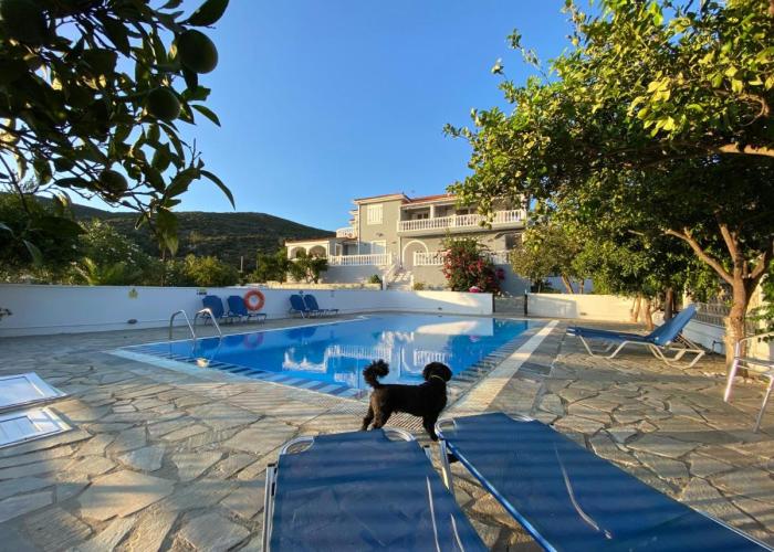 Villa Karras