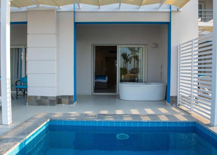 Casa Blue Resort