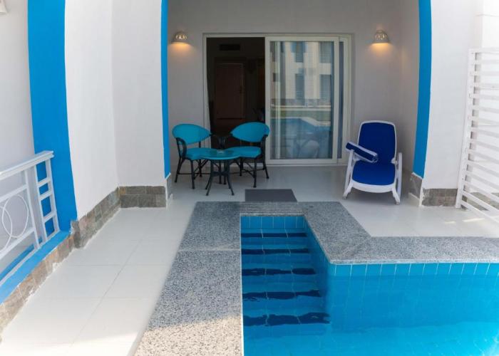 Casa Blue Resort