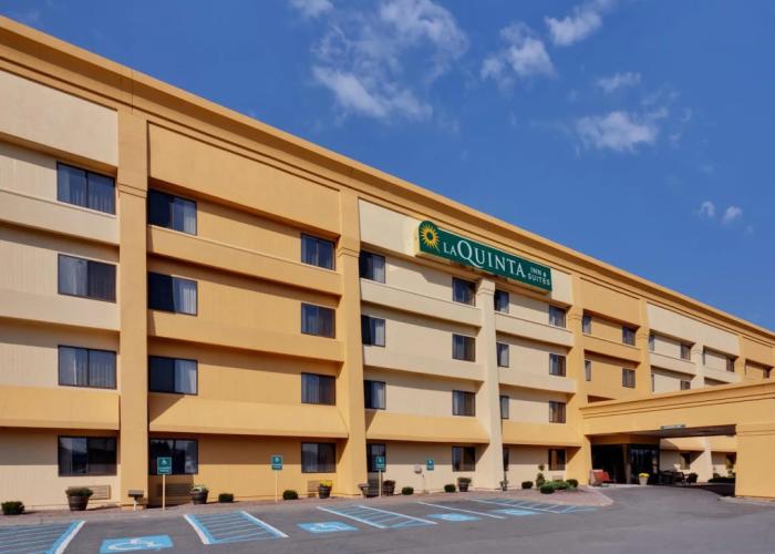 La Quinta Inn & Suites by Wyndham Plattsburgh