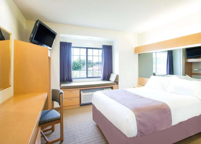 Microtel Inn & Suites by Wyndham Plattsburgh