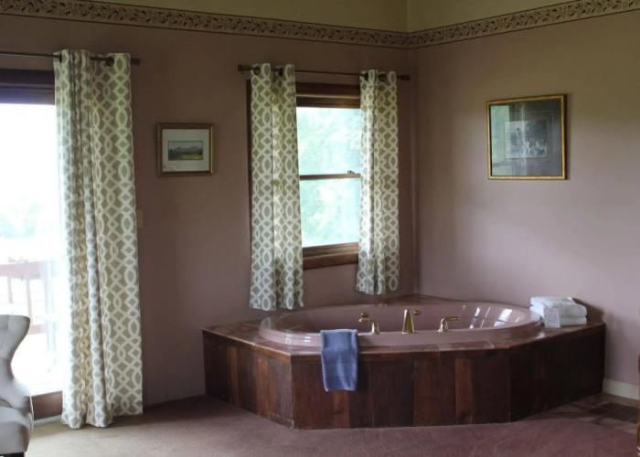 Point au Roche Lodge