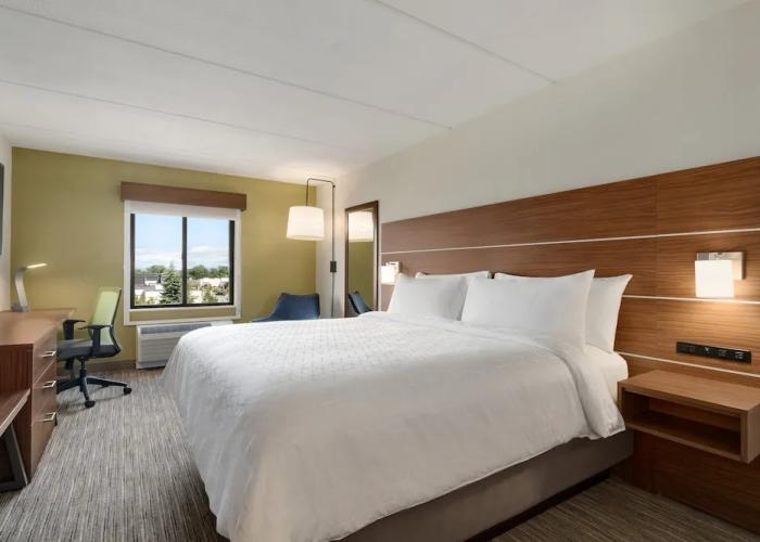 Holiday Inn Express Plattsburgh