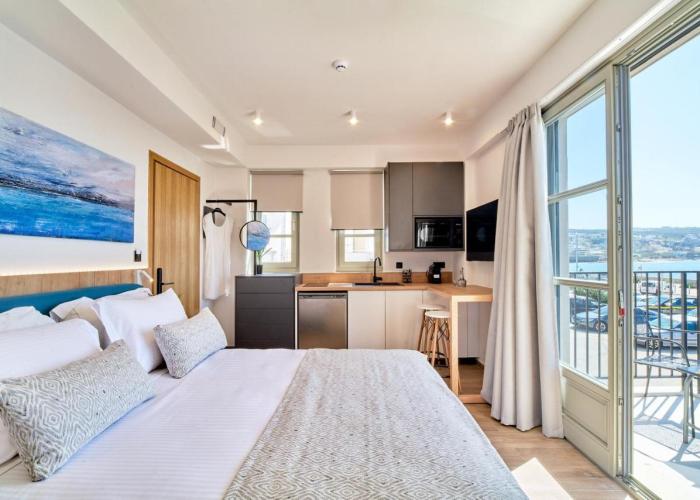 PORTA SQUERO Premium Suites