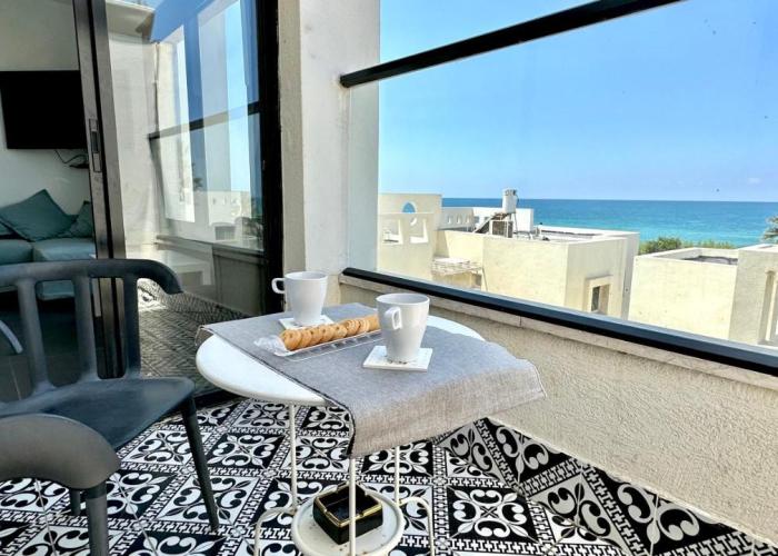 GW945 Gugel Waves Amazing Seaview Apartments