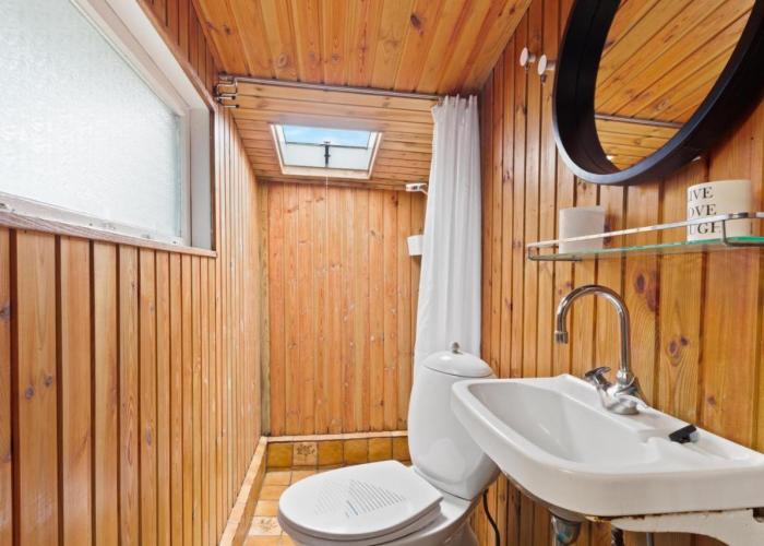 Amazing Home In Lkken With 3 Bedrooms